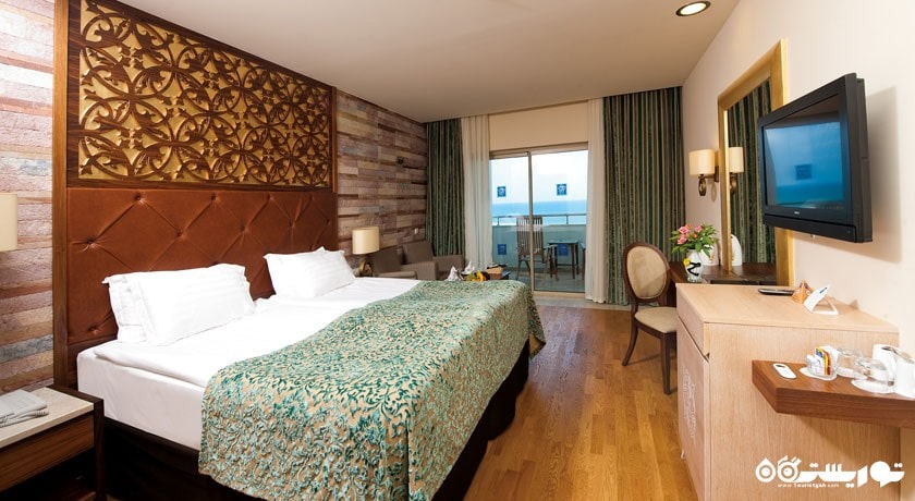 تخت بزرگ اتاق استاندارد